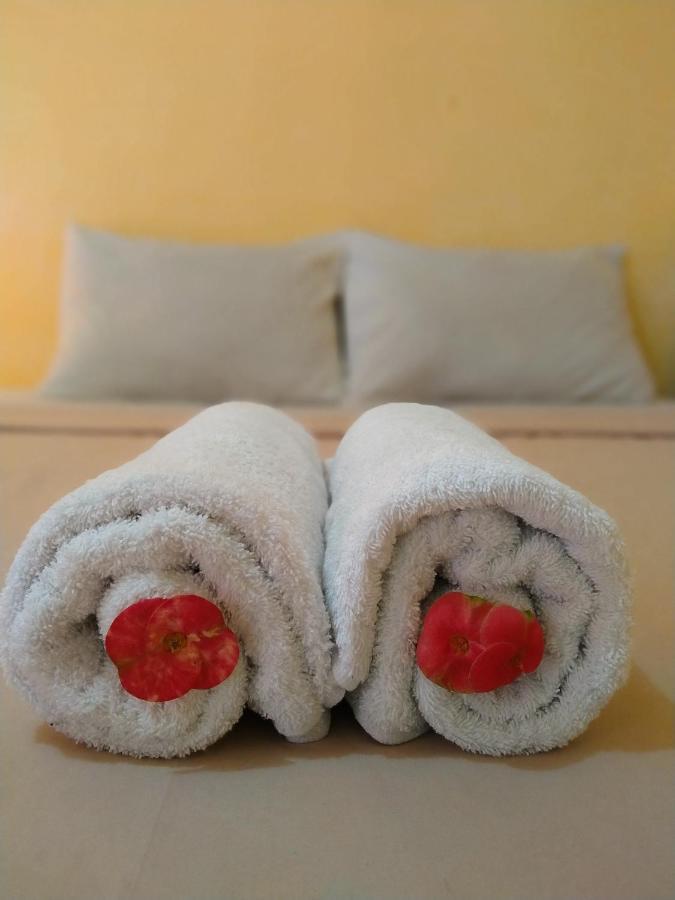 Kuta Garden Homestay Экстерьер фото
